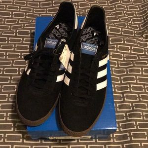 Adidas Montreal 76 Sneakers NWT (Size 9.5)